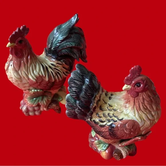 Colorful Fitz & Floyd Rooster Hen salt & Pepper Set - Picture 2 of 9
